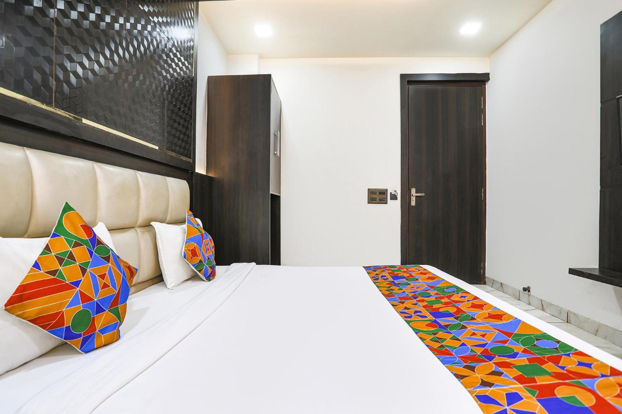 Tājganj Fabhotel Grand Sparrow מראה חיצוני תמונה