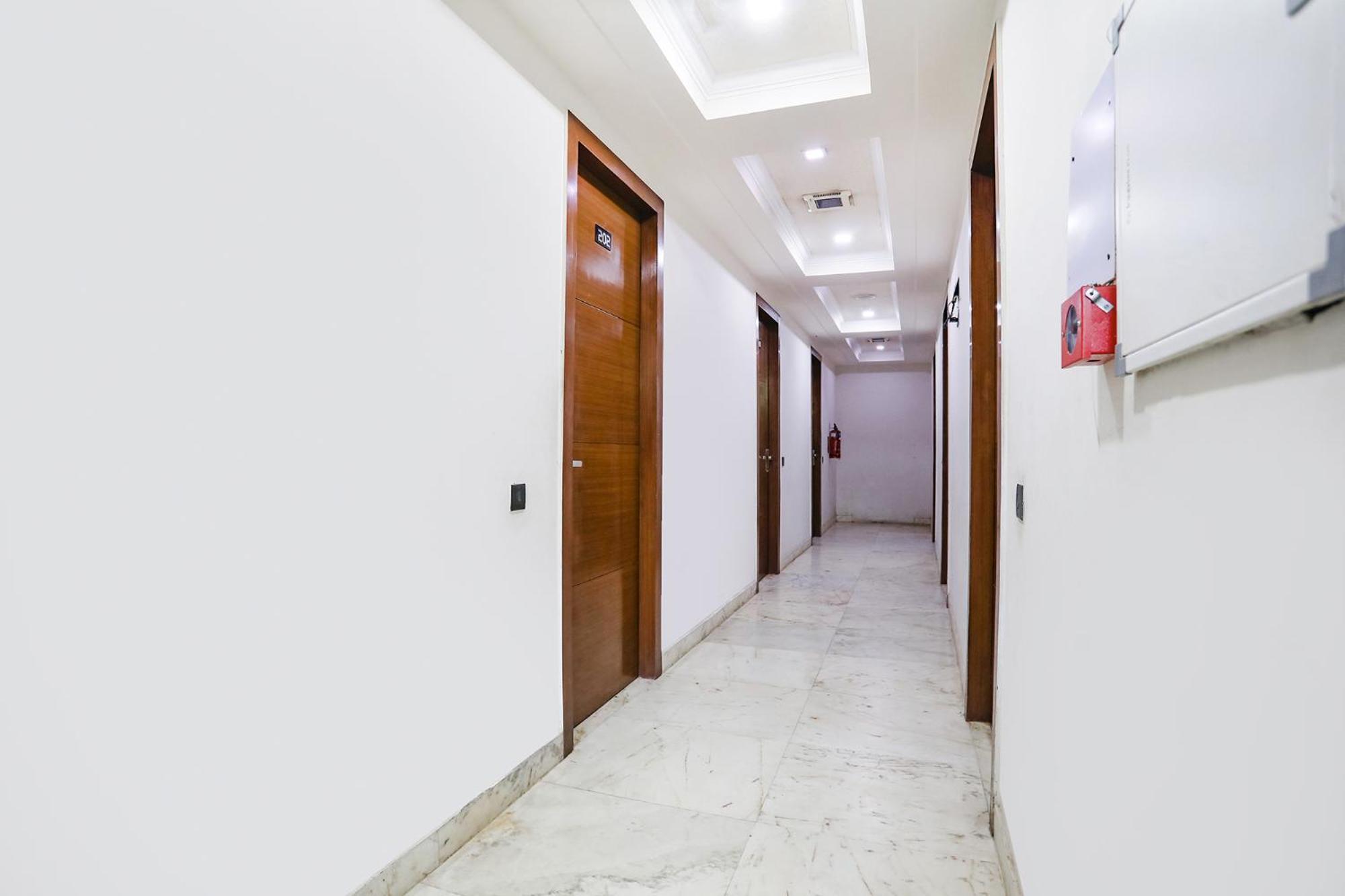 Tājganj Fabhotel Grand Sparrow מראה חיצוני תמונה
